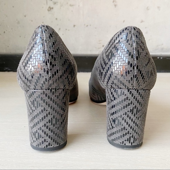 Roberto Capucci Grey Textured Heel - Picture 3 of 5